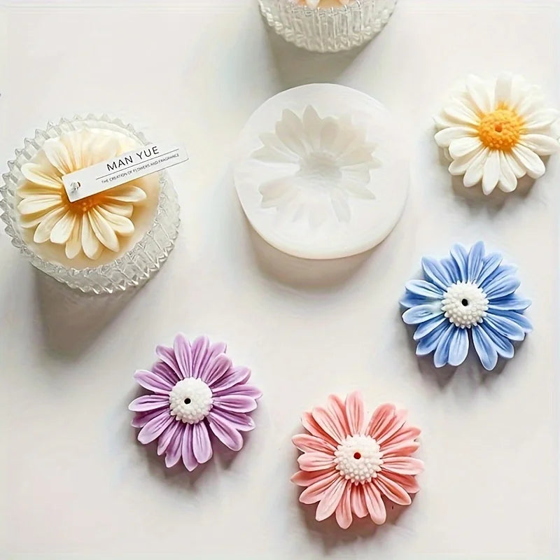 Daisy Silicone Candle Mould – DIY Aromatherapy & Craft Mold