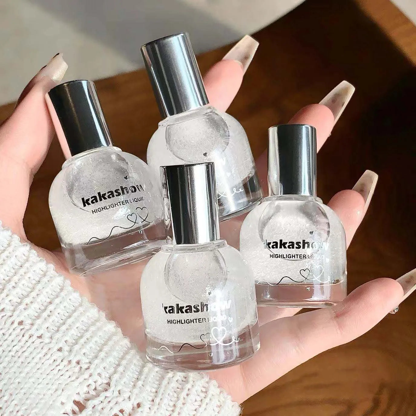 Kakashow Liquid Highlighter – Glitter Glow for Face & Body