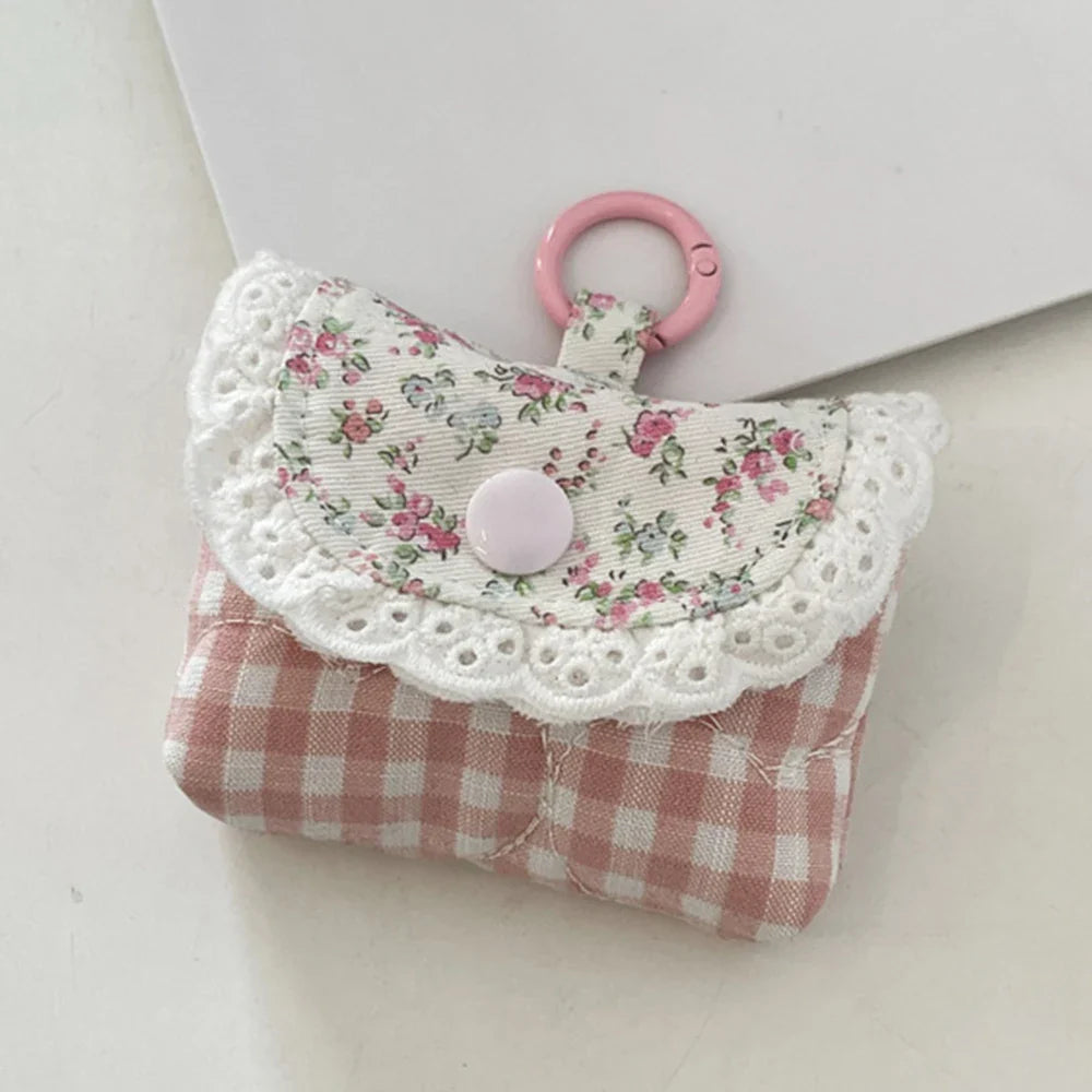 Lace Earbuds Case Cover – Cute Protective Pouch & Clip