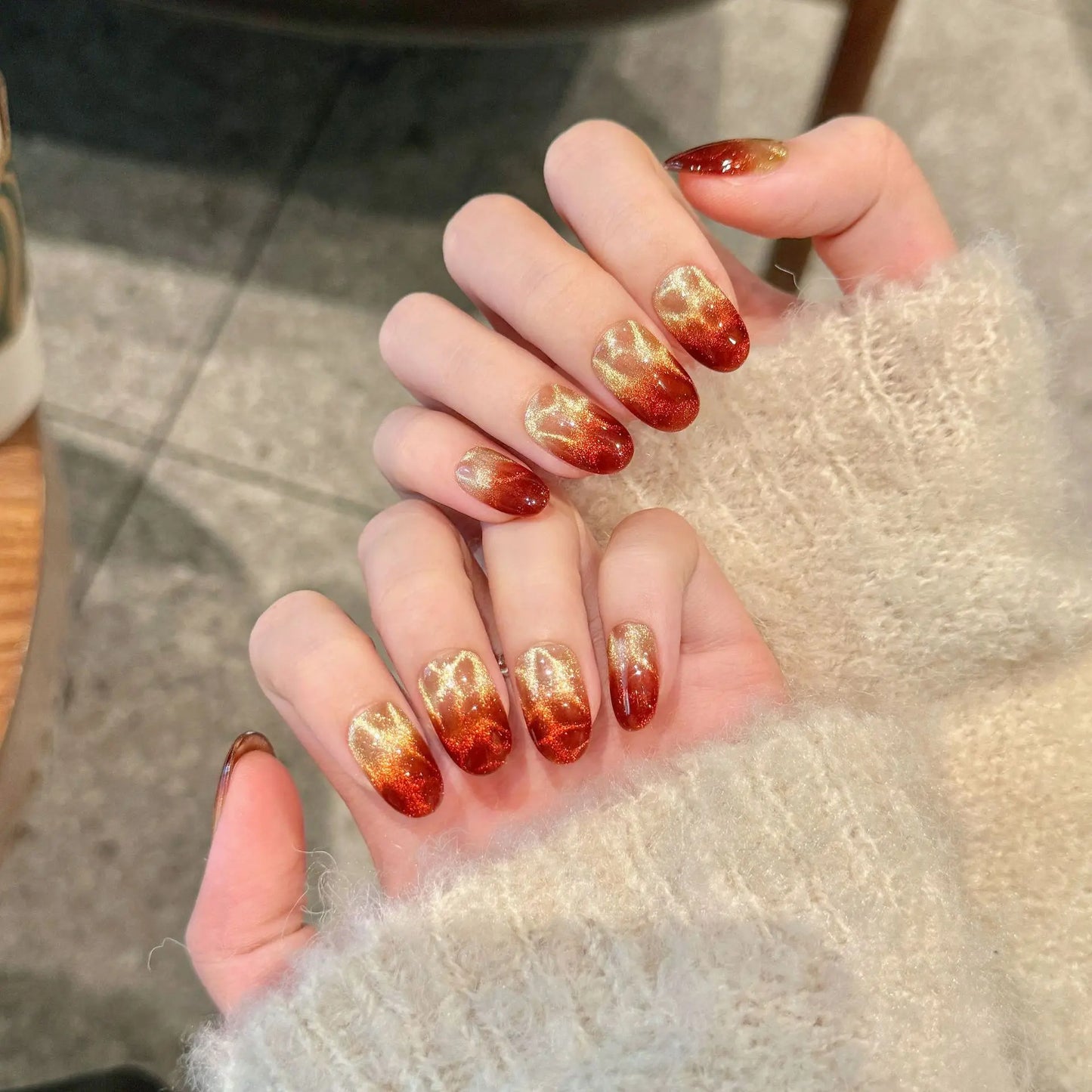 Glitter Gradient Red Cat Eye Press On Nails | Full Cover Set