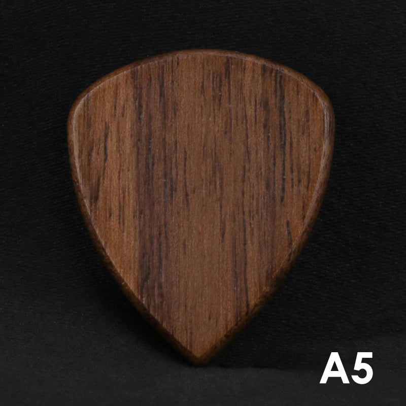 Wooden Acoustic Guitar Picks Bass Ukulele Plectrum Hearted Shape