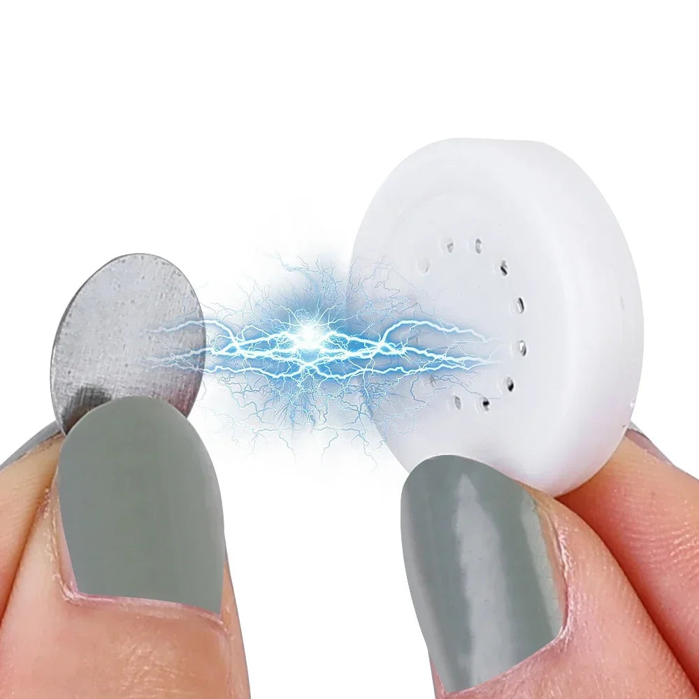 Magnetic Wall Hook Set – Key & Remote Organizer | 2.5cm