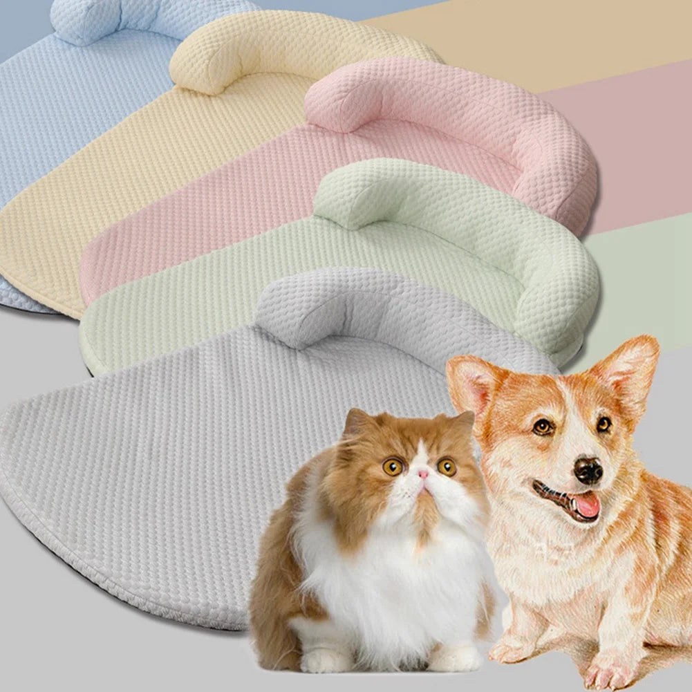Self-Cooling Pet Mat for Dogs & Cats – Washable Summer Bed