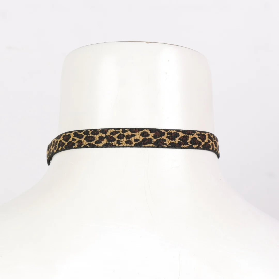 UYEE Leopard Print Choker Necklace Adjustable Velvet Collar Gothic