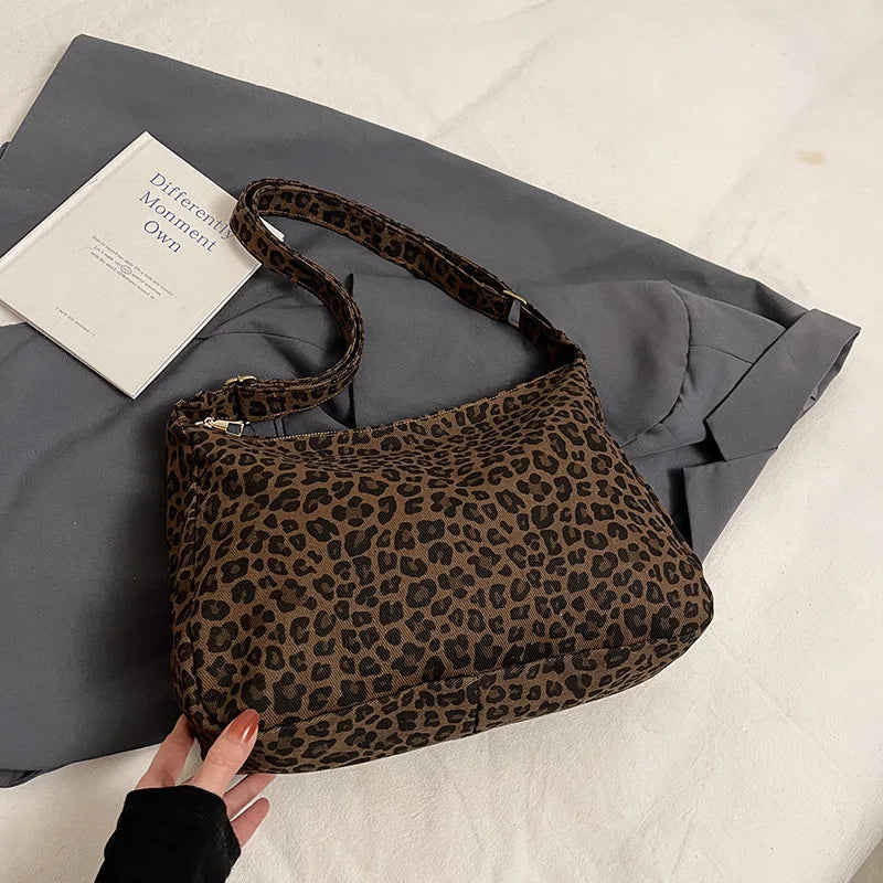 Leopard Print Large-Capacity Crossbody Shoulder Bag for Women