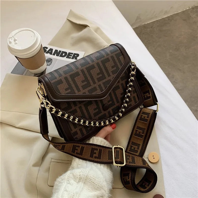 Retro Letter Print Mini Crossbody Bag – Women's Shoulder Bag
