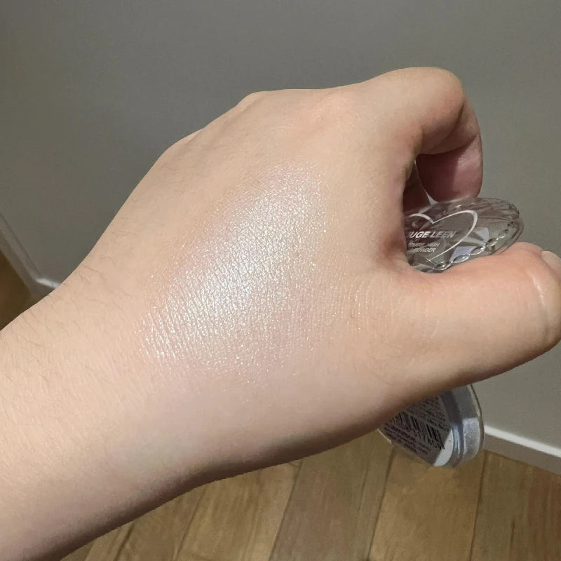 Galaxy Sapphire Diamond Cream Highlighter – Icy Blue Glow