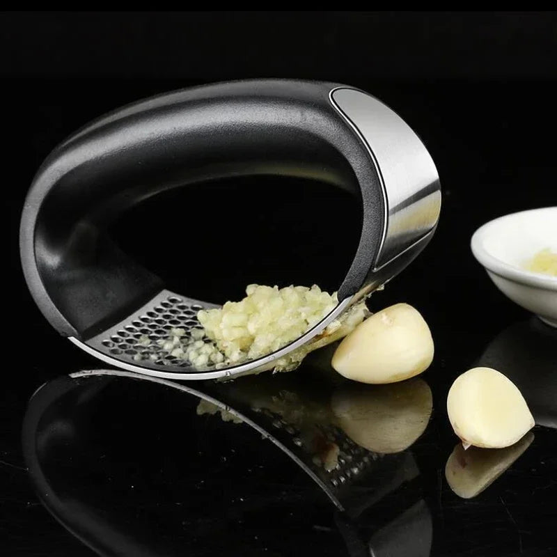 Stainless Steel Garlic Press & Manual Mincer | Kitchen Tool
