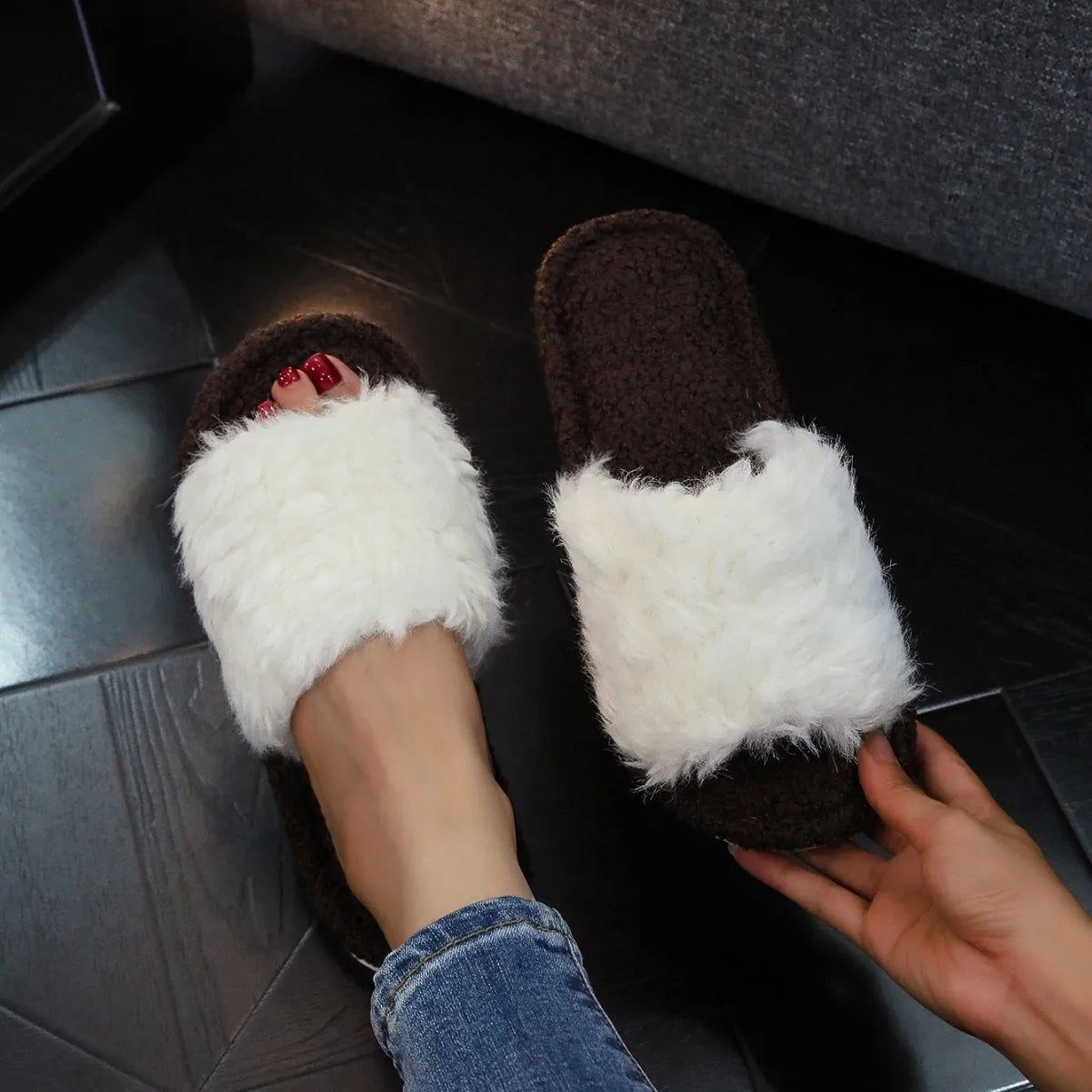Women's Plush Open Toe Indoor Slippers | Warm Soft Sole Slides