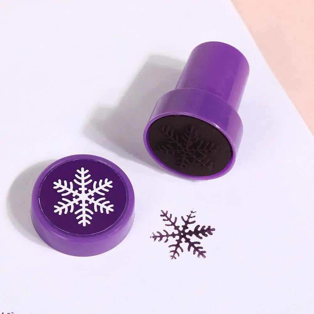 Christmas Snowflake Cartoon Stamp - High Beauty Safe Plastic Kids Toy Festive Companion Gift Cute Pattern Small Stamp Peaceful Pleasures Health and Wellness