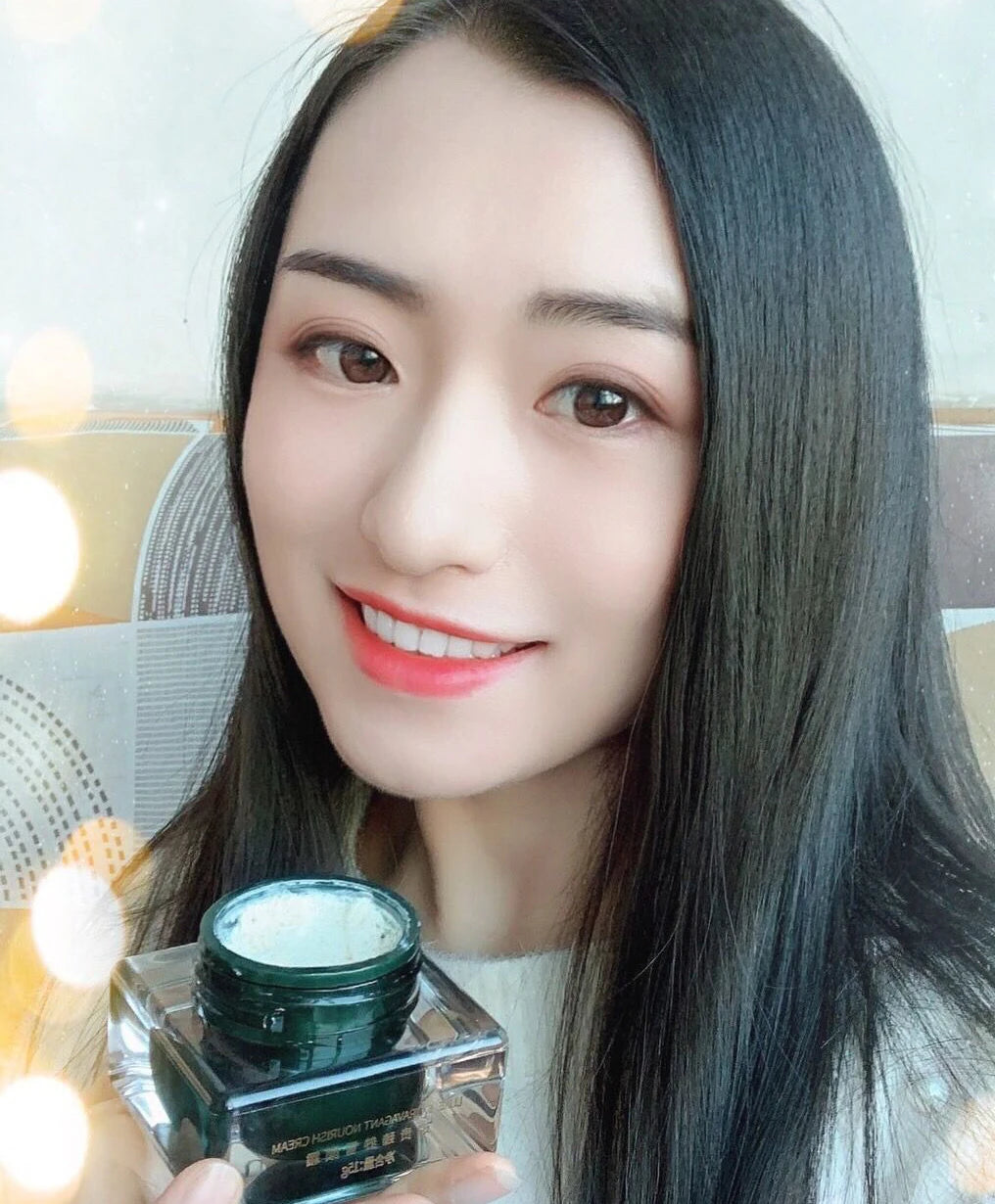 Original Lady Face Whitening Cream For Dark Skin Spots Scar Snow White Cream Day Night Face Cream For Skin Whitening Korean Skin Peaceful Pleasures Health and Wellness