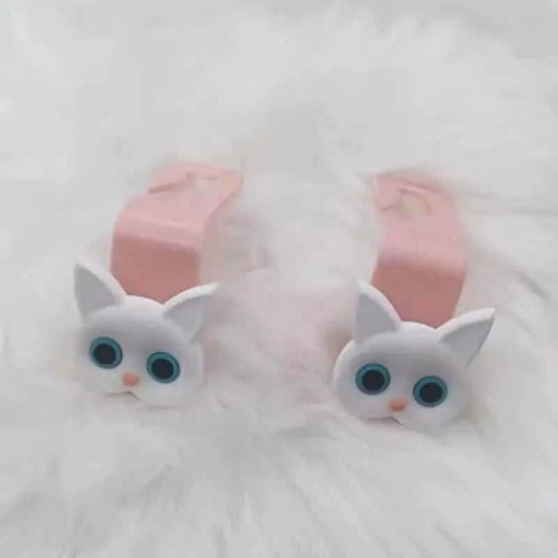 Cute 3D Cartoon Cat Car Headrest Hooks Universal Seat Back Organizer
