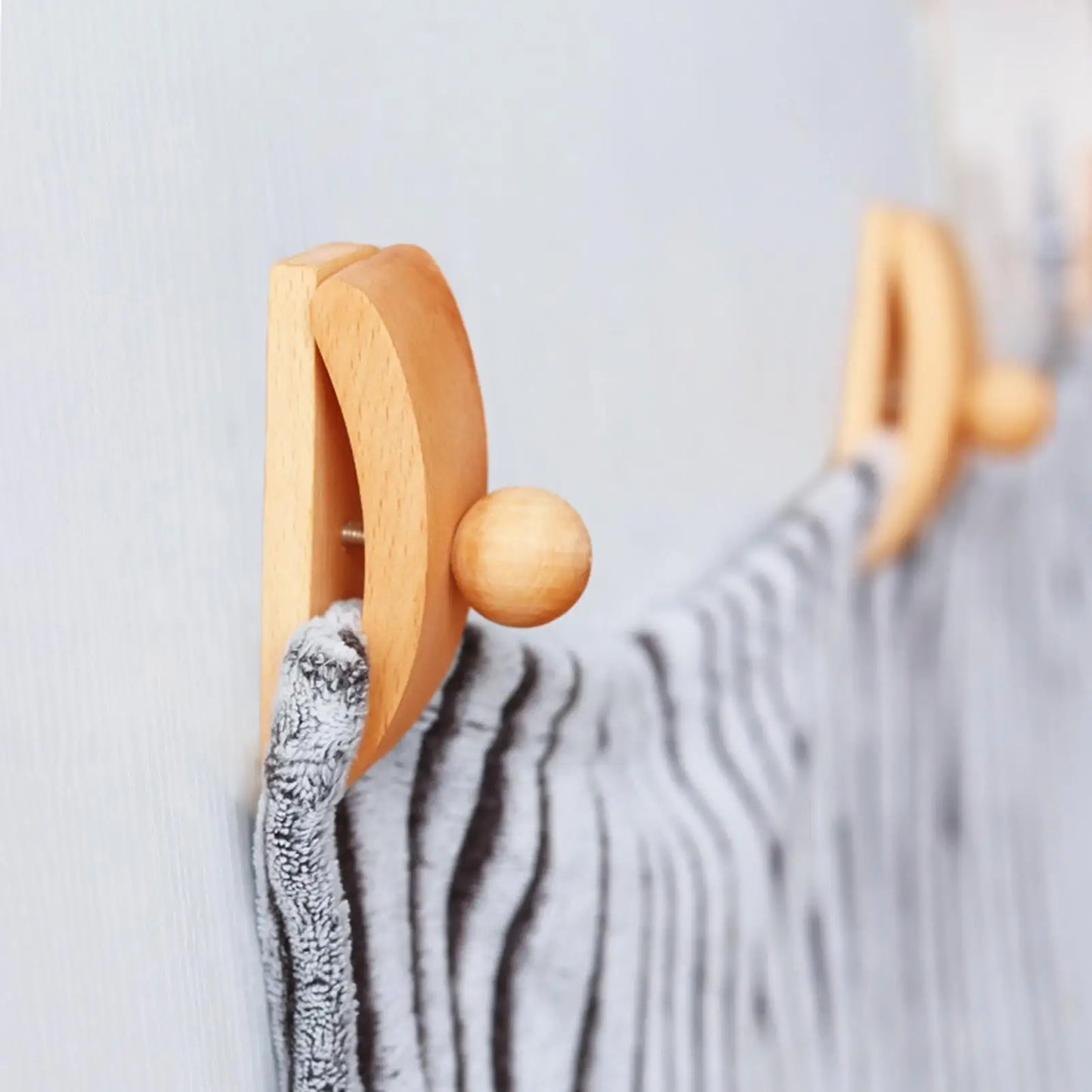 4pcs Wooden Wall Hanger, Invisible Clips For Hanging Quilts, Tapestries, Blankets, Throws, Shawls As Home Decor Peaceful Pleasures Health and Wellness
