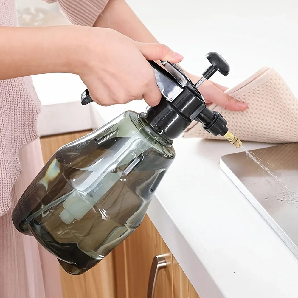 Garden Watering Irrigation Watering and Spraying Pot Sprinkler and Spray Pot Air Pressure Small Horticultural Household Watering Peaceful Pleasures Health and Wellness