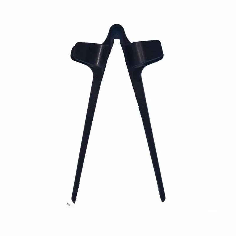Finger Chopsticks Snack Gripper – No-Mess Gaming & Dining Tool