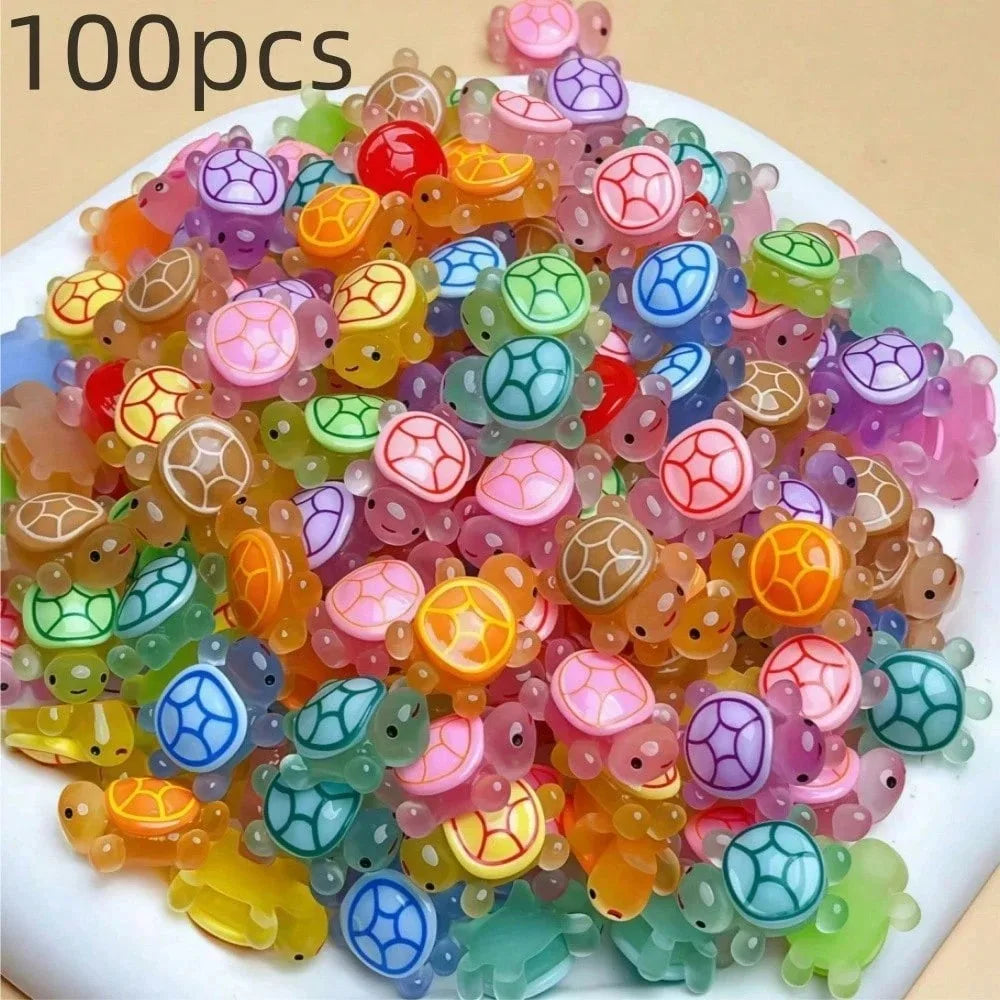 Glow-in-the-Dark 3D Turtle Figurines 30/50pcs – Party Decor