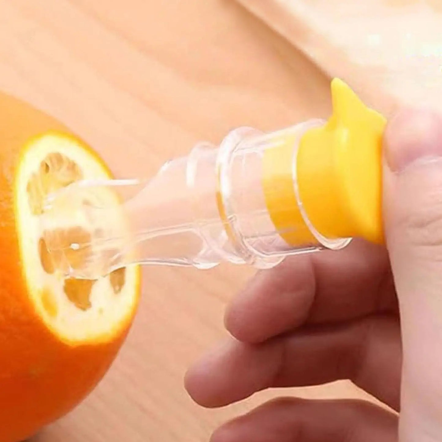 Portable Manual Lemon Squeezer with Filter | Lightweight Juicer