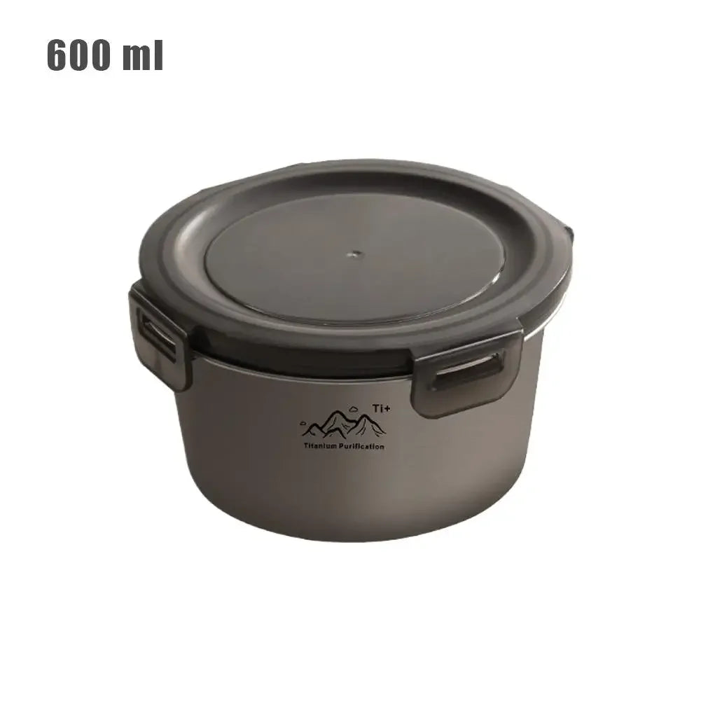 Rust Proof Titanium Ultralight Portable Food Sealing Bowl with Lid Fresh-keeping Portable Purification Dinner Box For Picnic Peaceful Pleasures Health and Wellness 600ml