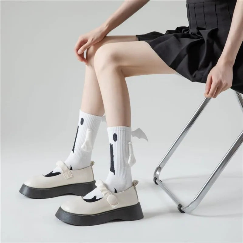 Halloween socks: Ghost Magnetic Hand-holding socks, fashionable, cute and funny bat socks, mid-calf socks Peaceful Pleasures Health and Wellness