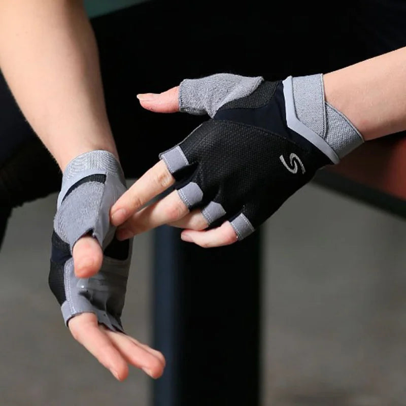 Anti-slip Half Finger Gym Gloves for Men Women, Breathable Fitness Gloves for Cycling Climbing Training Fishing Sports Peaceful Pleasures Health and Wellness Black S