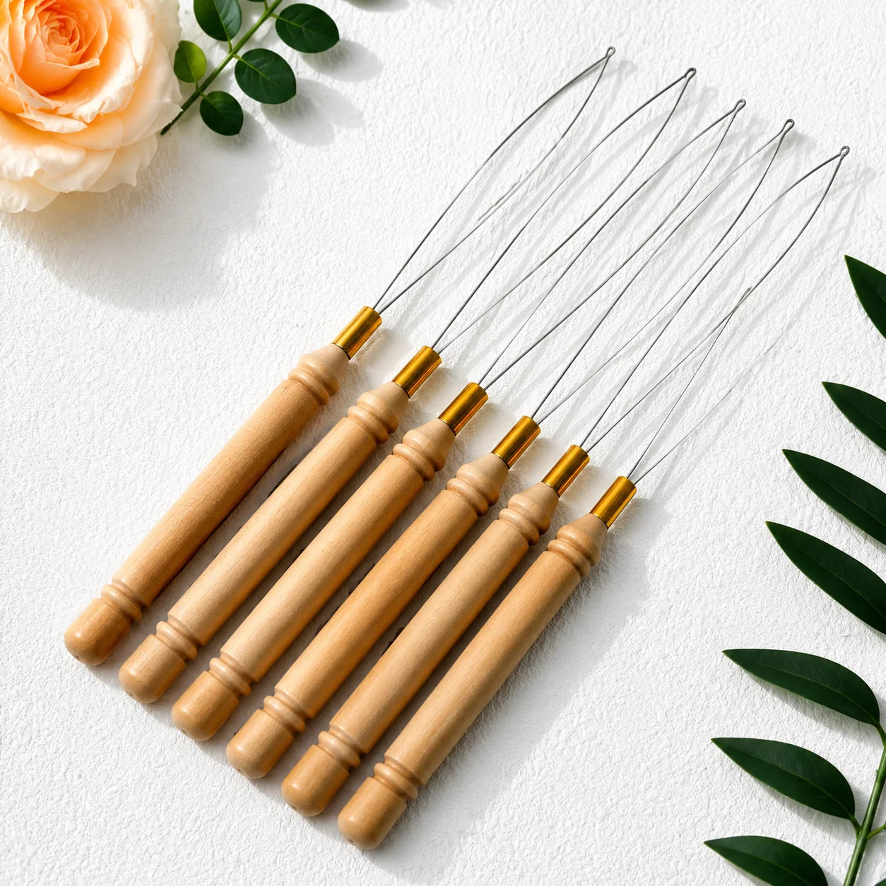 Wooden Crochet Hook Loop Threader for Hair Extensions & Braids