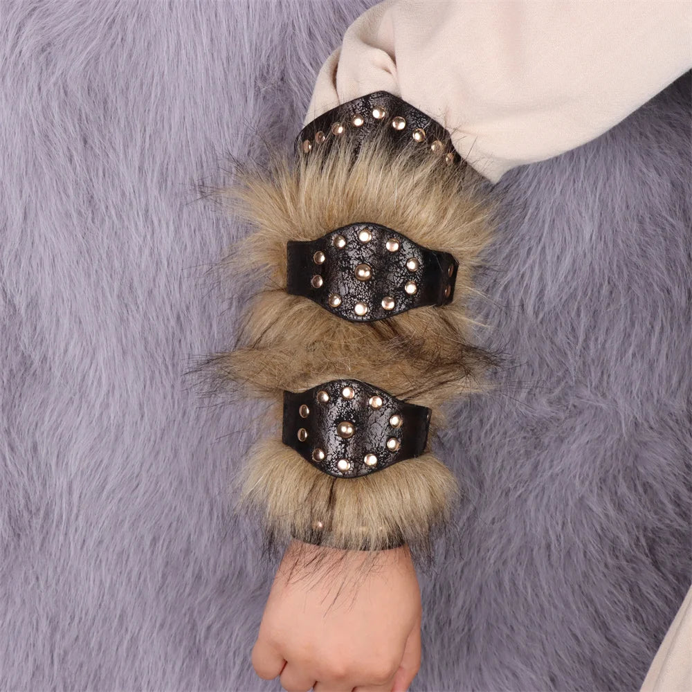 1 Medieval Viking Knight Wristband Faux Fur PU Leather Bracers Pirate