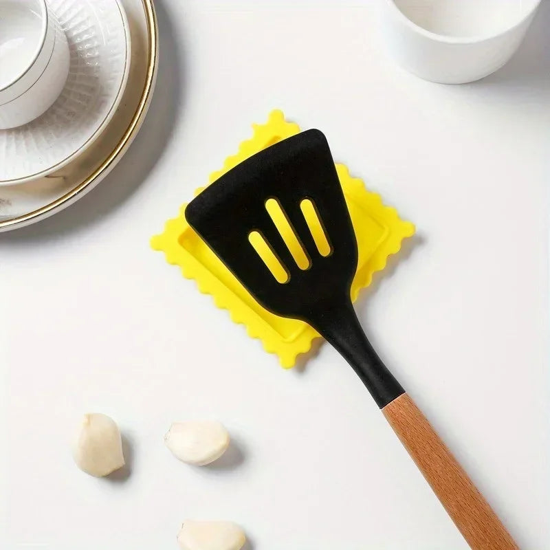 Cartoon Biscuit Silicone Spoon Rest | Heat-Safe Kitchen Mat