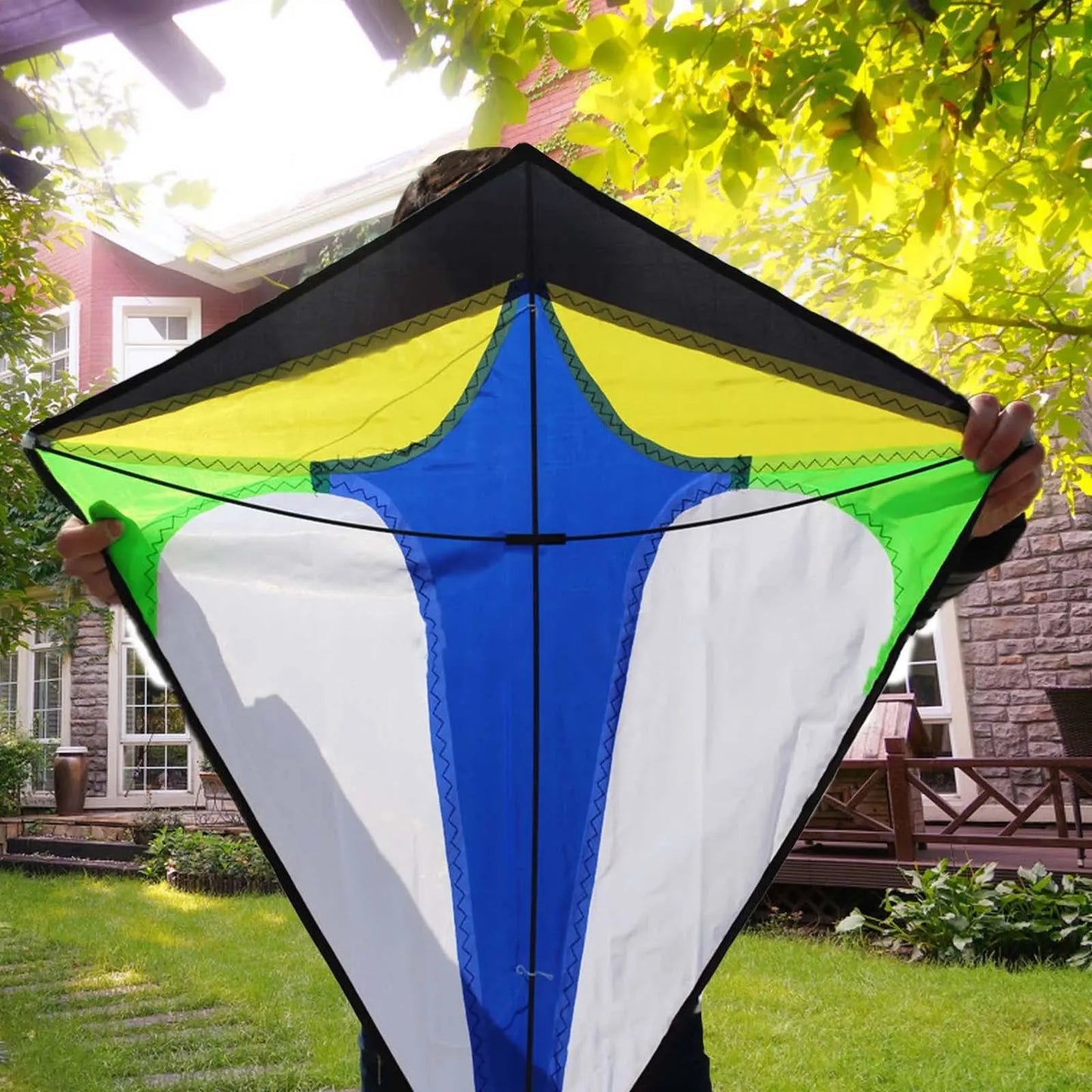 Kids Diamond Kite with Long Tail – Easy Fly Stunt Kite