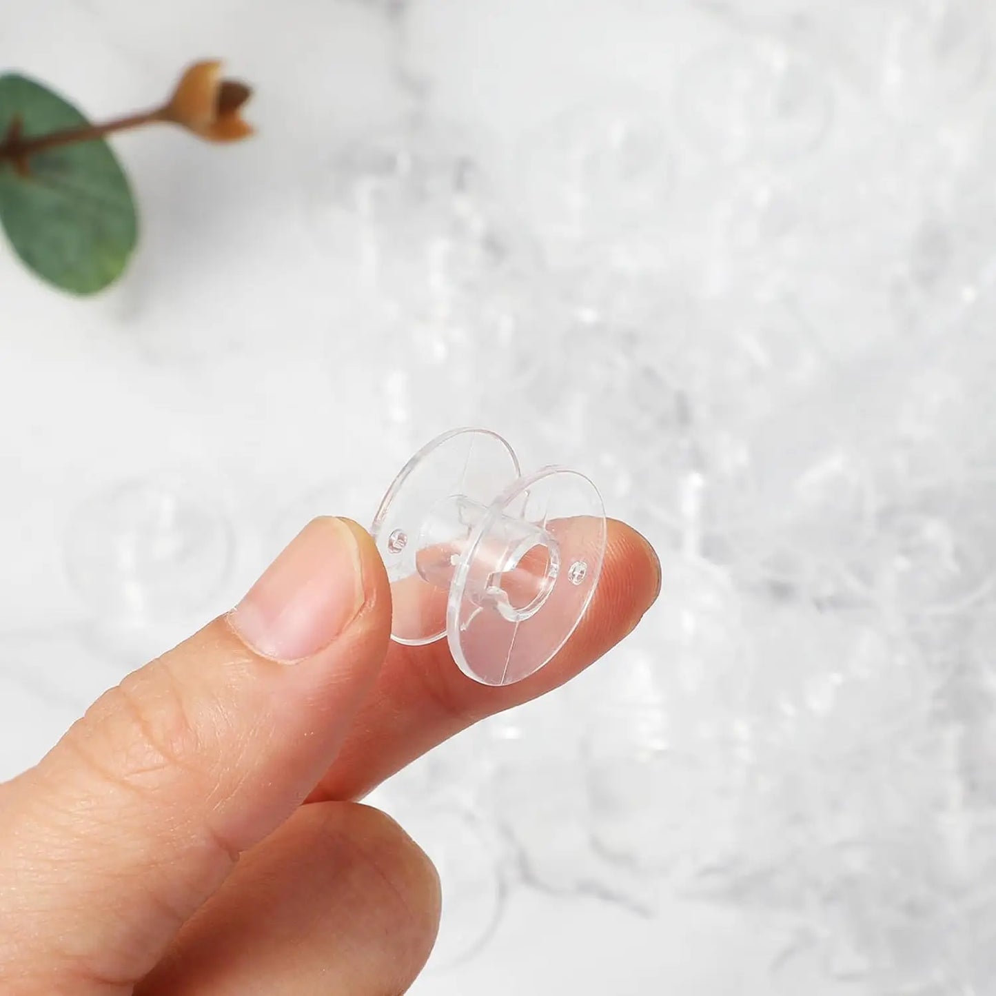SA156 Clear Plastic Bobbins – Brother & Singer Compatible