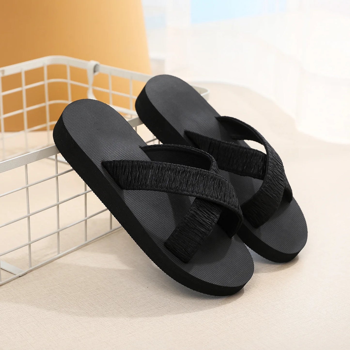 Women's Floral Flip Flops – Flat Beach Sandals & Slippers