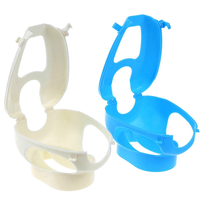Plastic Pigeon Holder Bird Fixed Frame Rack & Medicine Feeder
