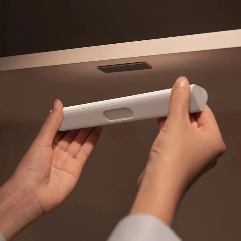 Original Aqara LED Induction Night Light Magnetic Installation Human Body Light Sensor 2 Level Brightness 8 Month Standby Time Peaceful Pleasures Health and Wellness