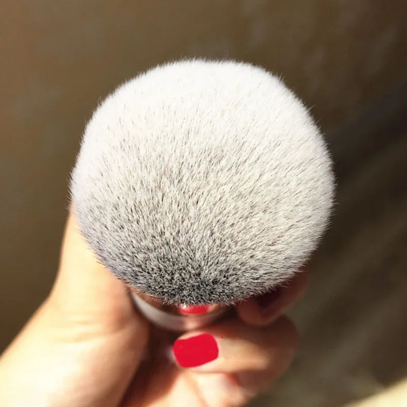 Chubby Flat Foundation Brush – Soft Synthetic Makeup Brush