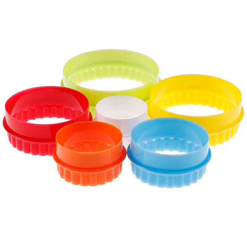 6-Piece Dough Cutter Set – Round & Flower Dumpling Pastry Tools