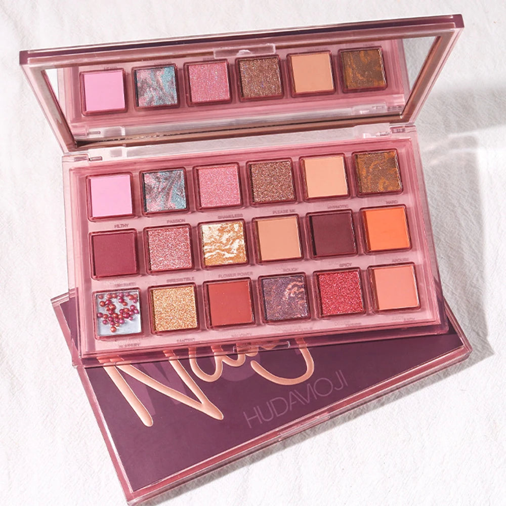 18-Color Shimmer & Matte Eyeshadow Palette – Waterproof Pigments