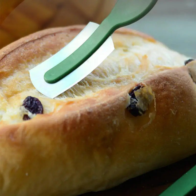 Plastic Bread Lame Tools Pastry Scraper Bread Knife/Slicer/Cutter Dough Breads Scoring Lame with Blades and Cover Peaceful Pleasures Health and Wellness green