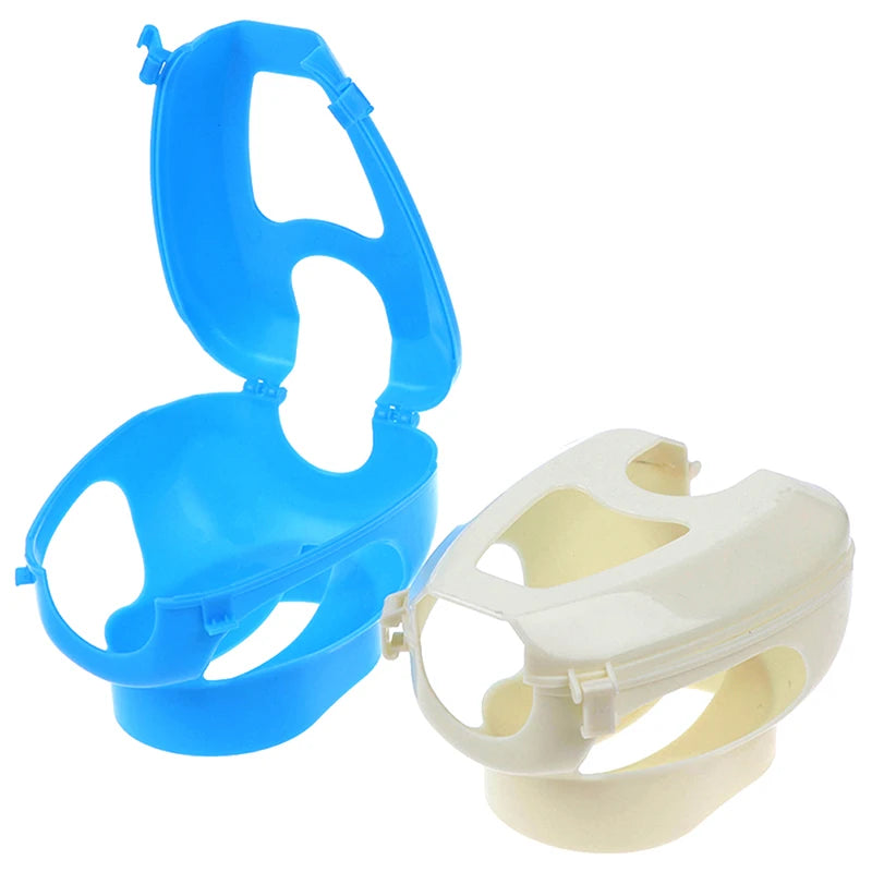 Plastic Pigeon Holder Bird Fixed Frame Rack & Medicine Feeder