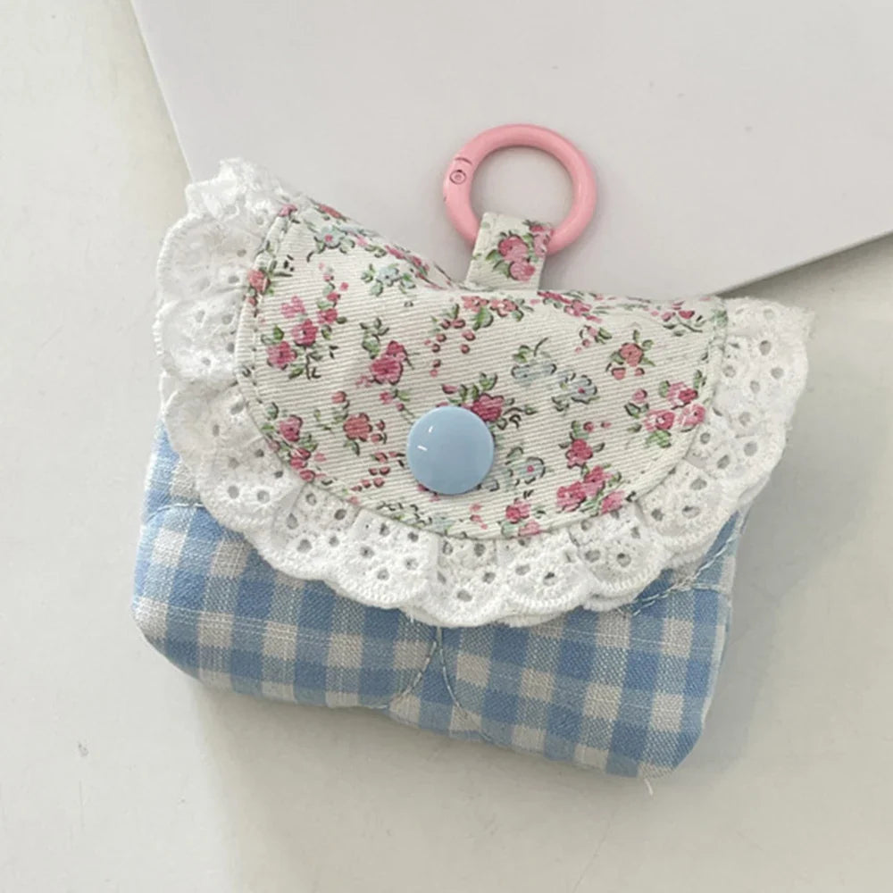 Lace Earbuds Case Cover – Cute Protective Pouch & Clip