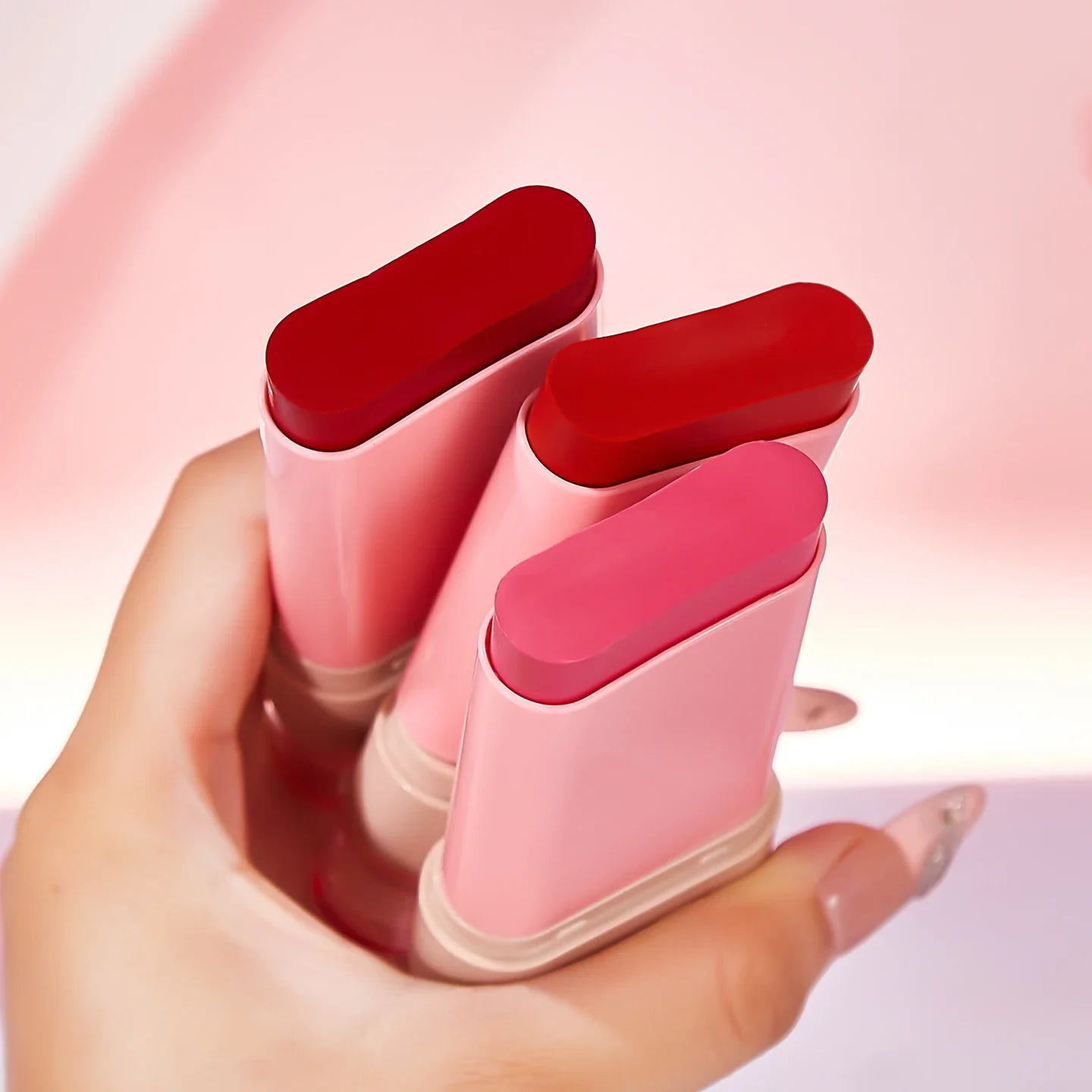 Natural Blush Stick – Long-Lasting & Lightweight Cheek Color