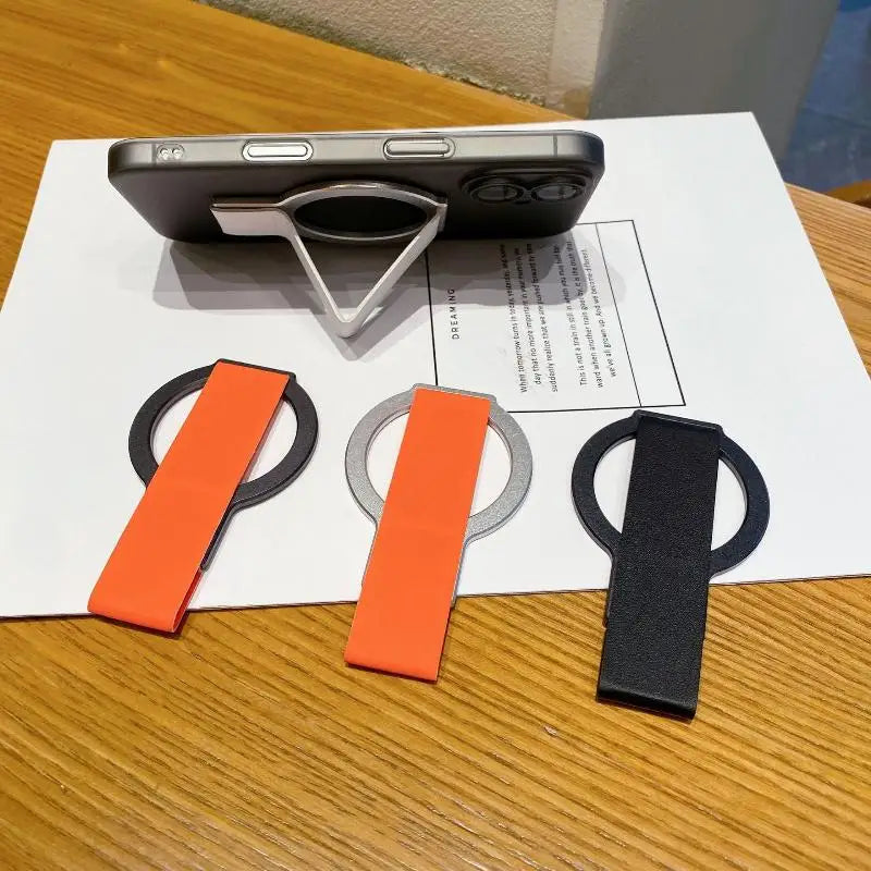 360° Magnetic Phone Grip Stand – Alloy & Silicone Finger Strap