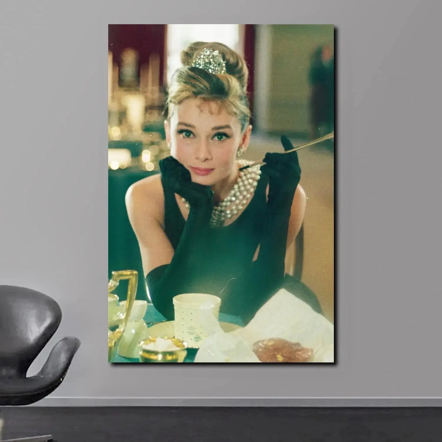 Scandinavian Classic Vintage Wall Art Audrey Hepburn Breakfast at Tiffanys HD Canvas Poster Print Home Bedroom Living Room Decor Peaceful Pleasures Health and Wellness Style-14 30x40cm Unframed
