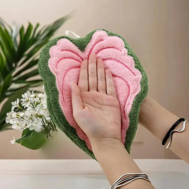Leaf Coral Fleece Hand Towel – Ultra-Absorbent Quick-Dry