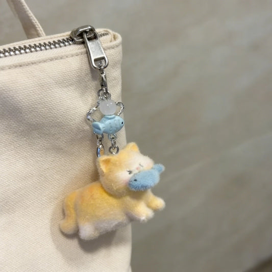 Cute Cartoon Cat Eating Fish Plush Pendant Flocking Keychain Girlish Heart Bag Charm Lovely Dolls Hanging Accessory Decoration Peaceful Pleasures Health and Wellness