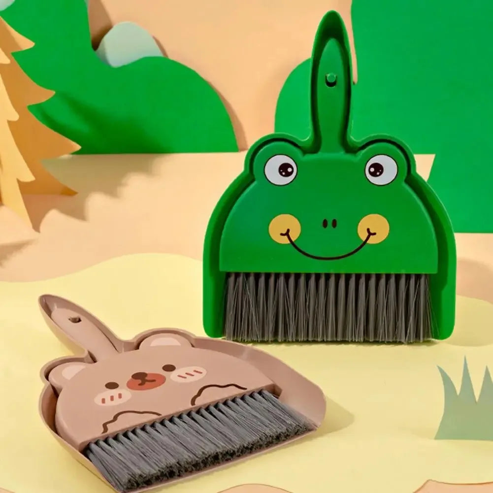 Mini Cartoon Broom & Dustpan Set – Rabbit Bear Frog, 2-Piece