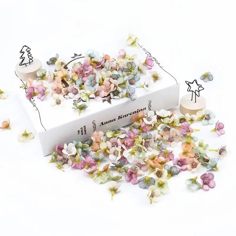 50/100 Pcs Artificial Silk Daisy Flowers – Wedding & Home Décor