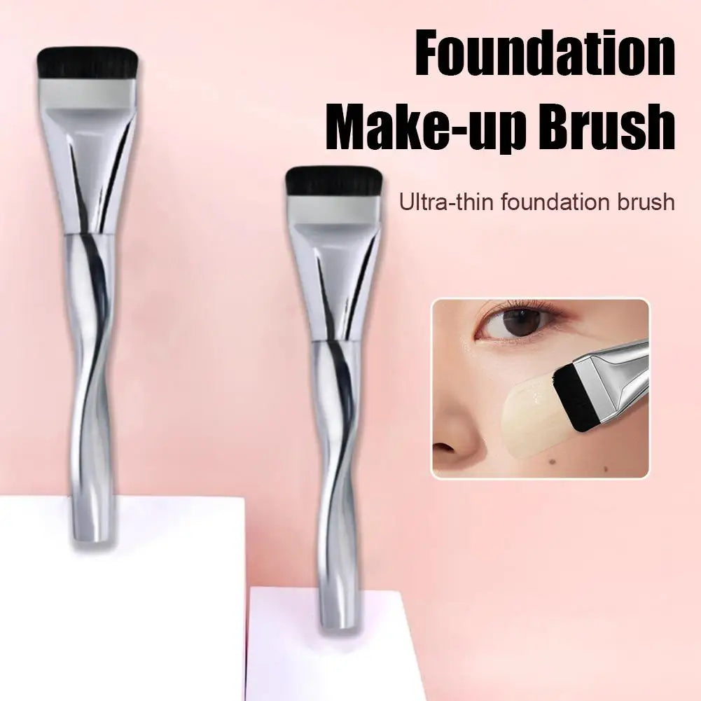 Flat Concealer Brush – Ultra Thin Blade for Liquid, Cream & Powder