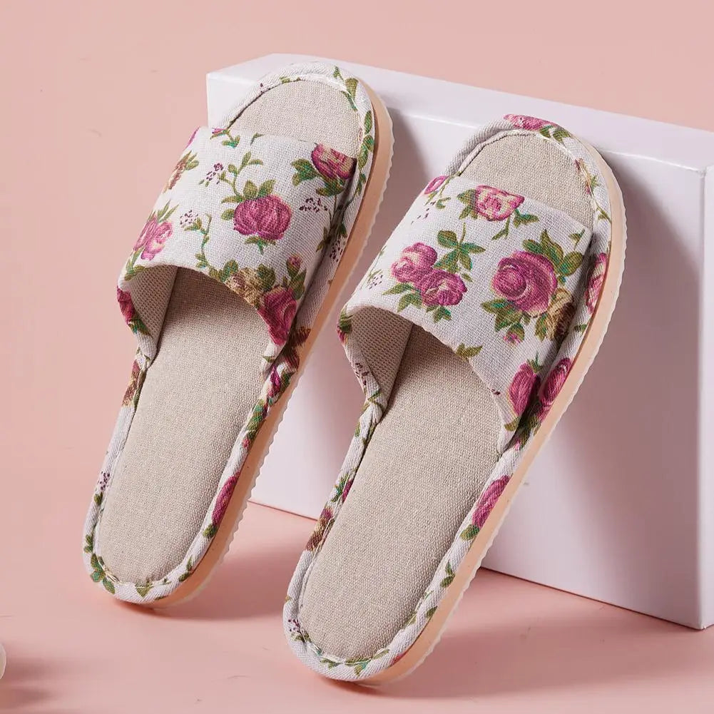 Women's Floral Indoor Slippers – Anti-Slip Flat Home Shoes