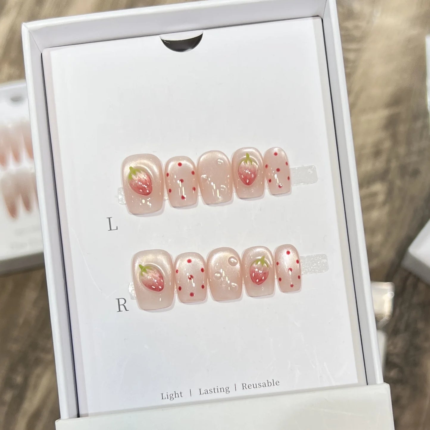 Handmade Strawberry Cat Eye Press On Nails – Shiny Pink 10pcs