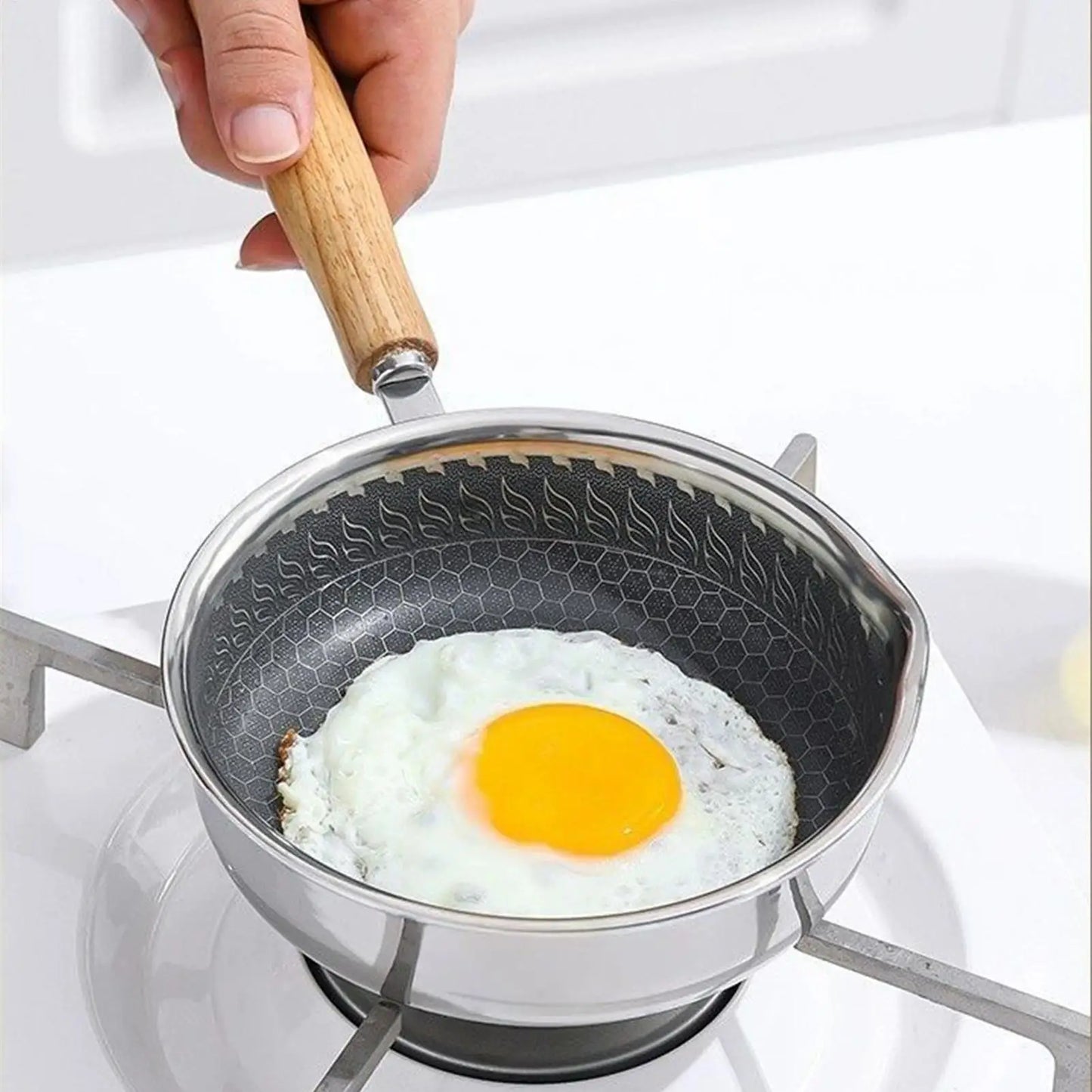 Non Stick Frying Pans Wooden Handle Skillet Pot Grill Pan Cookware for Eggs Fish Vegetables Pork Chicken Home Hotel Restaurant Peaceful Pleasures Health and Wellness