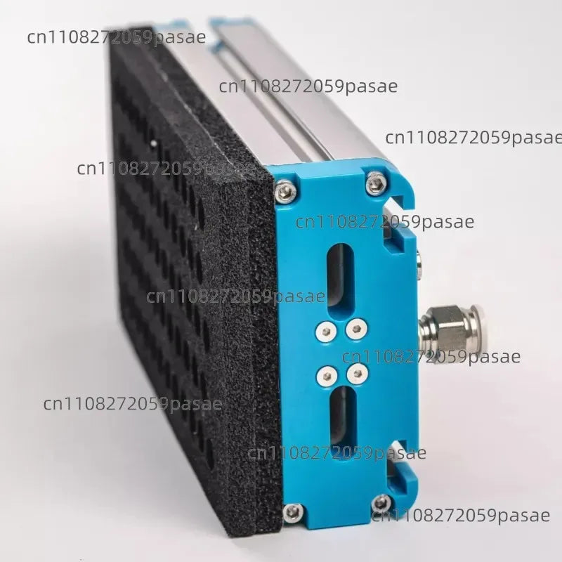 Pneumatic Vacuum Generator with Integrated Suction Cup Sponge